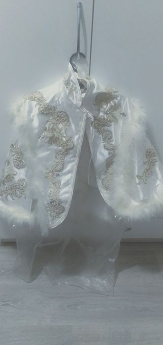 Продам одежда для мальчиков лет от 5 до 7 лет