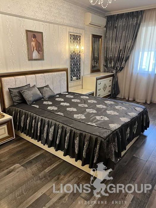 Дава се под наем Двустаен апартамент в Варна, Лятно кино Тракия - 100 кв.м за 714 € - Снимка #12