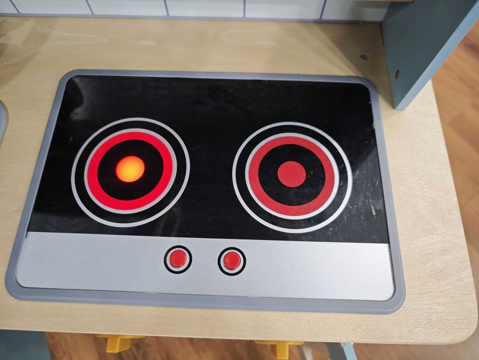 Дървена детската кухня HaPe International в синьо