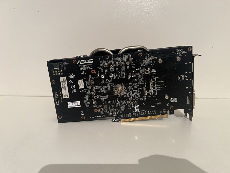 Видеокарта ASUS RX570