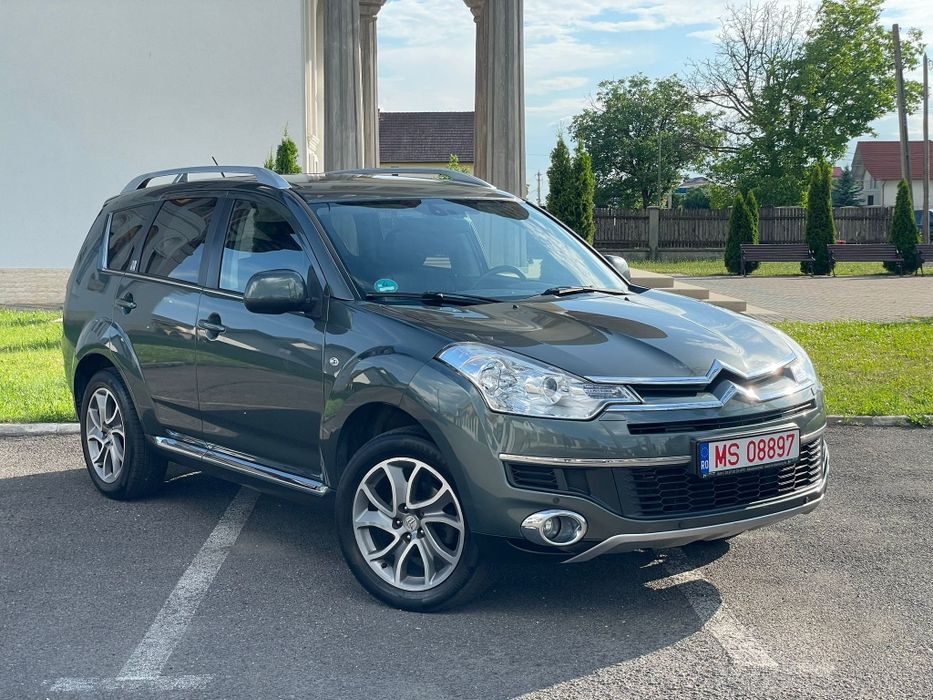 Citroen C-Crosser Euro 5  2.2 HDi 156 cp  4x4  automat  7 locuri FULL!