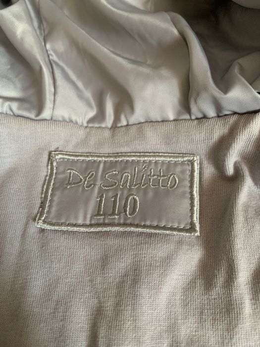 Куртка на девочку 110 см