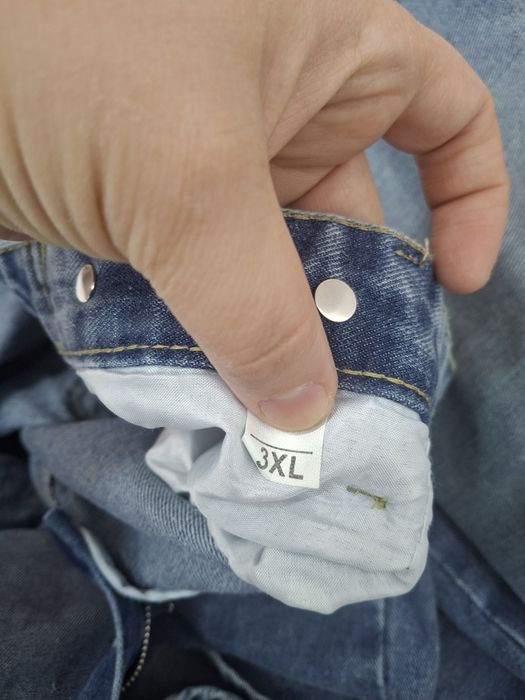 Продам  джинсы  новые