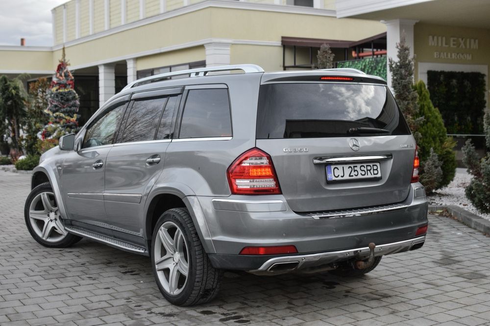 Mercedes-Benz GL350 Bluetec Accept unele variante !