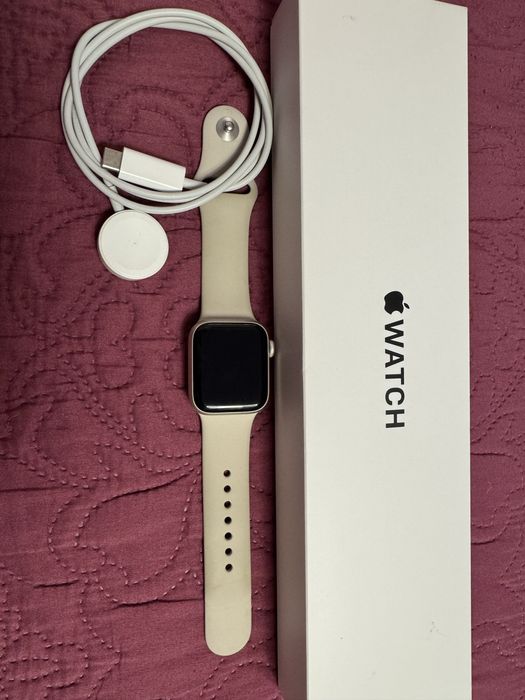 КАТО НОВ Apple Watch SE 2nd gen GPS + Cellular 40mm Starlight от Йетел