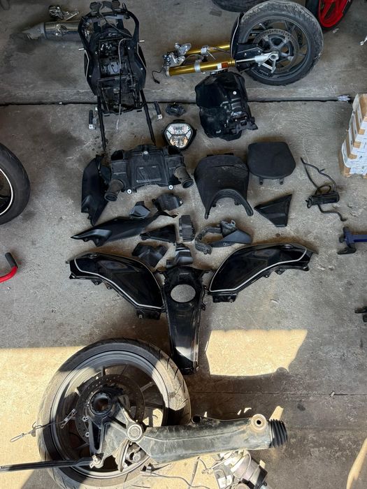 Furca Piese Bmw r1200r an 2018