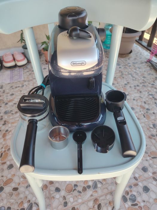 Espressor cafea DeLonghi EC 7.1, cafea macinata, 800 W, capacitate 0.4 litri,