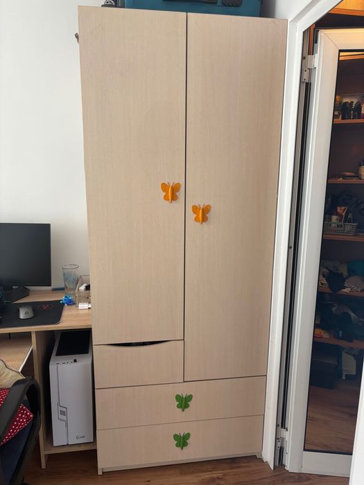Легло и гардероб