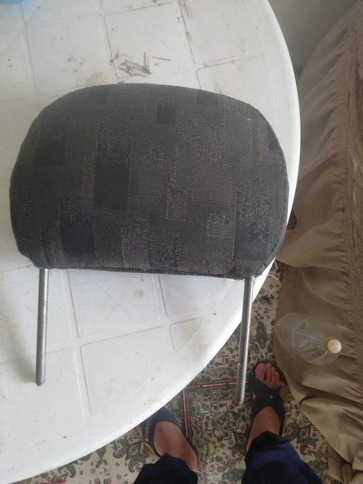 Подголовник Дамас