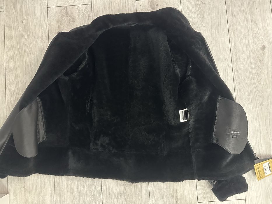 Продаю дубленку пилот