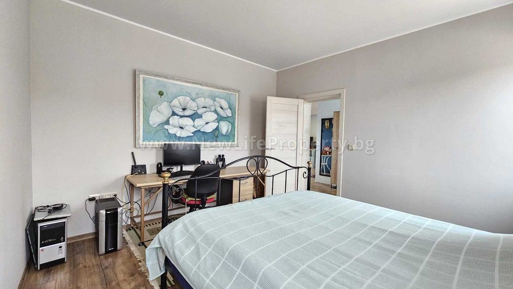 Продава се Къща в с. Каменар, Област Бургас - 248 кв.м за 1130 €/кв.м - Снимка #14