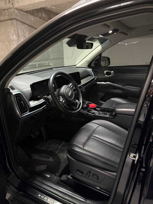 Kia Sorentto sotiladi srochni