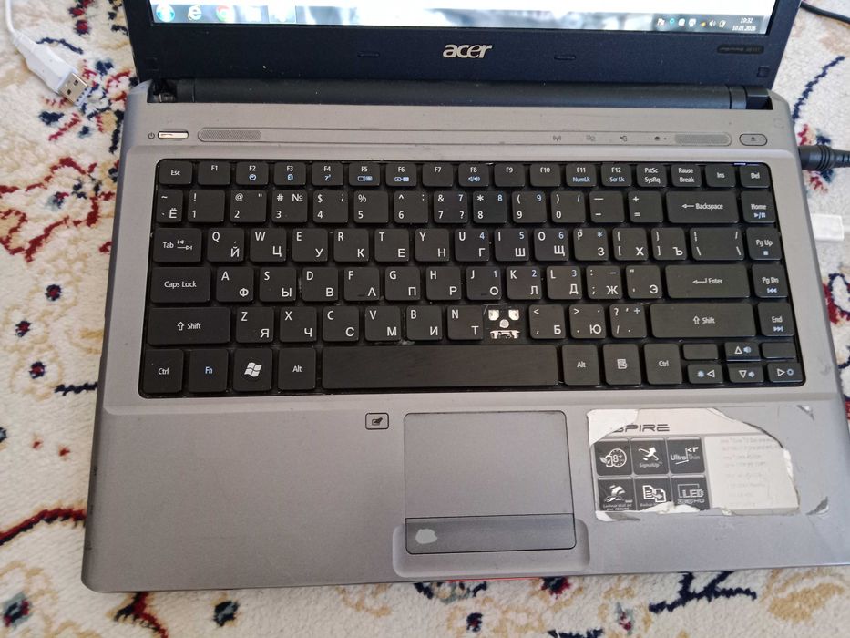 Продам ноутбук срочно