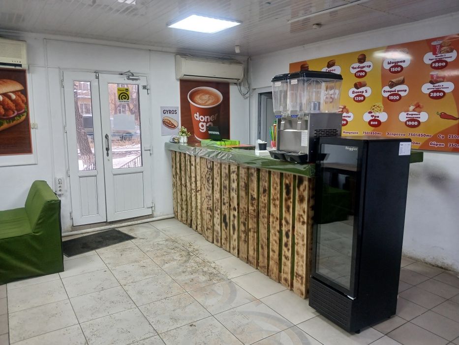 Продам дейсвующий фаст фуд