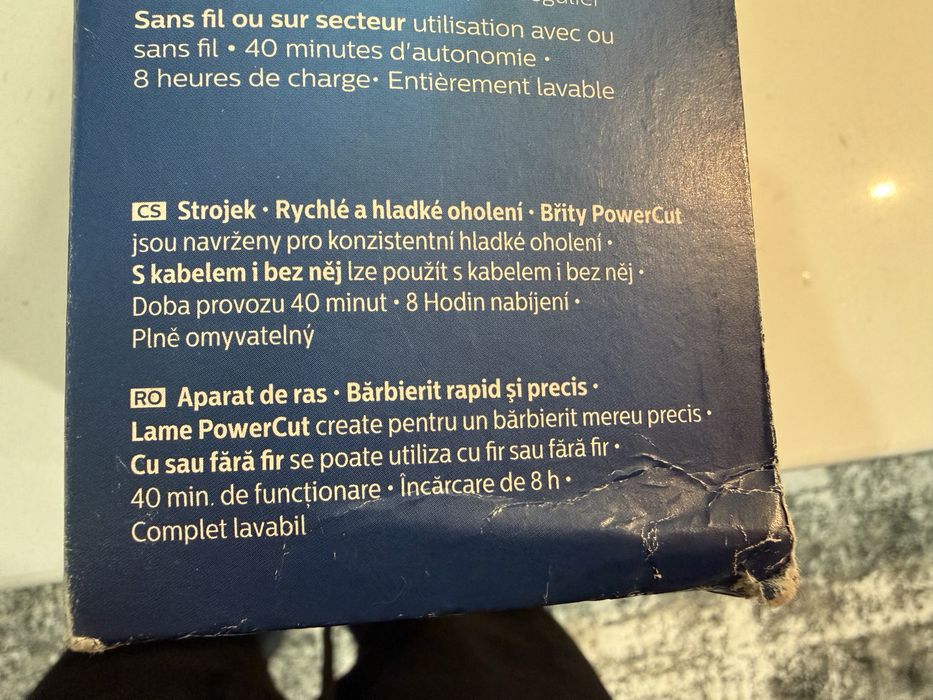 aparat de ras Philips