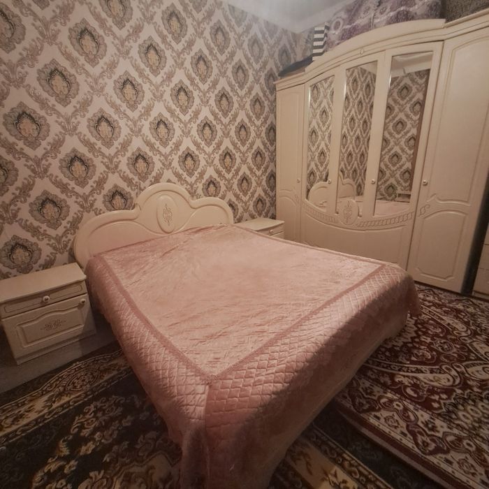 Спальный гарнитур