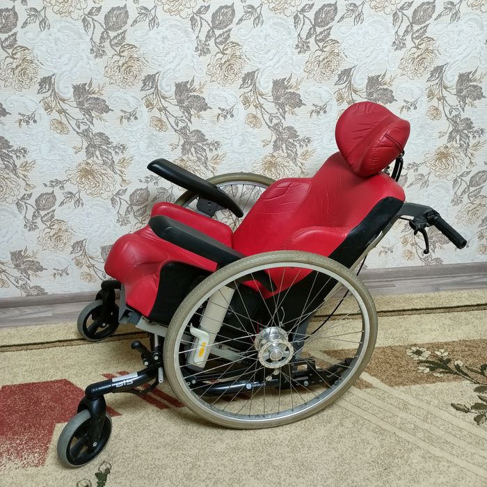 Коляска  инвалидная, Германия бу