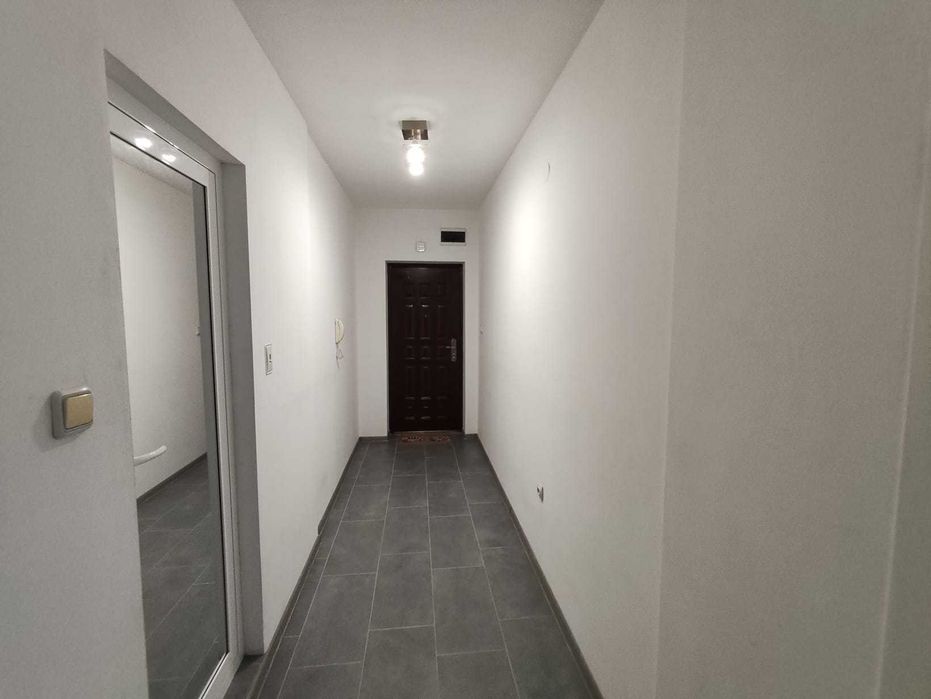 Дава се под наем Двустаен апартамент в Търговище, Център - 62 кв.м за 259.08 € - Снимка #2