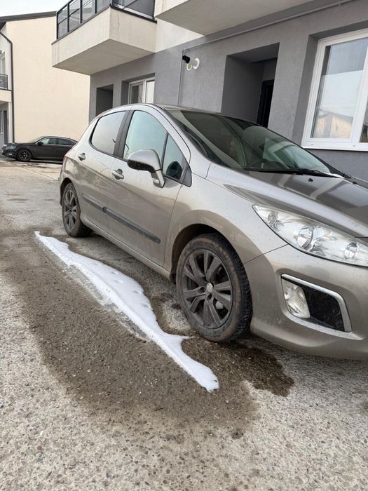 PEUGEOT 308 2011 — imagine 4