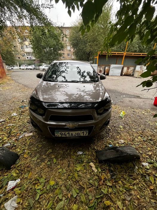 Chevrolet Aveo 2013 год