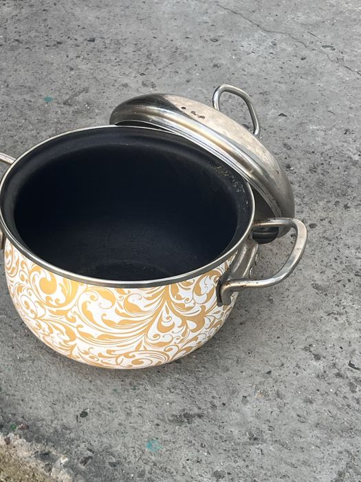 Кастрюля для кухни