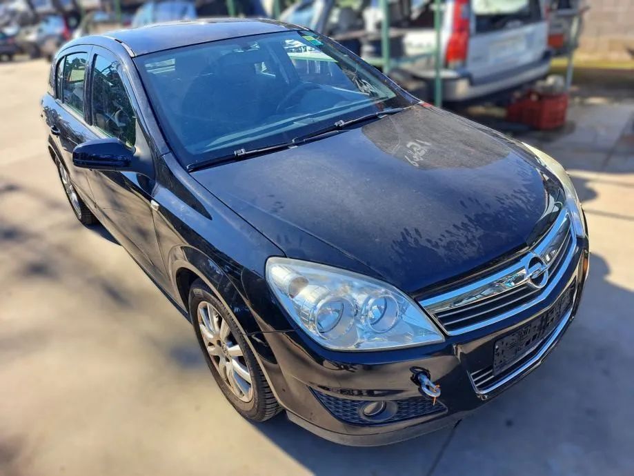 Dezmembrari / Dezmembrez OPEL ASTRA H
