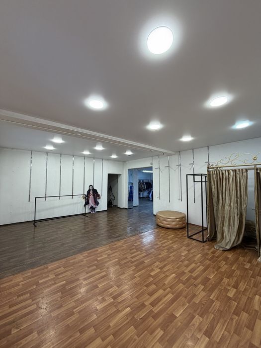 Сдам в аренду торговый дом