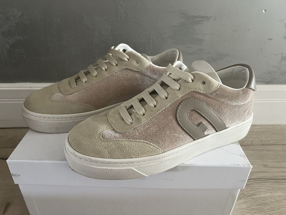 Спортни обувки FURLA Enjoy с велур 39