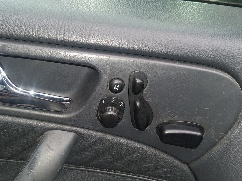 Кожен рекаро  салон с подгрев,памет надуване mercedes w203 седан