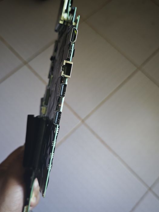 Lenovo P51 - placa de baza cu procesor i7  7820HQ si placa video  Quadro M2200M plus sitem de racire complet!