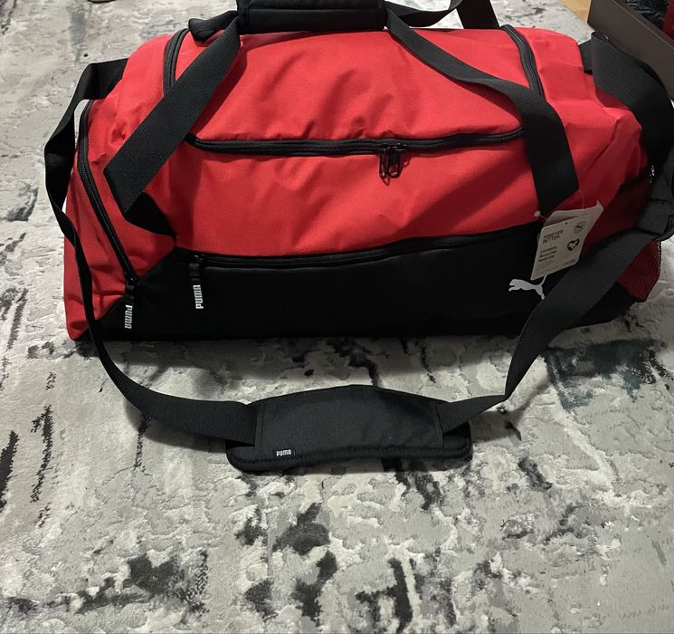 Geanta sport Puma pt voiaj/transport/sala rosu/red
