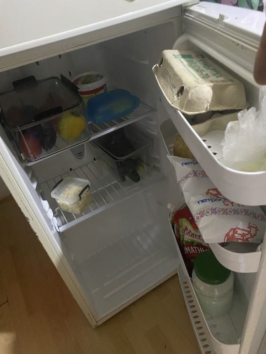 Продам холодильник