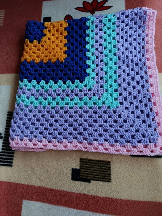 Плед на коляску ,на кроватку