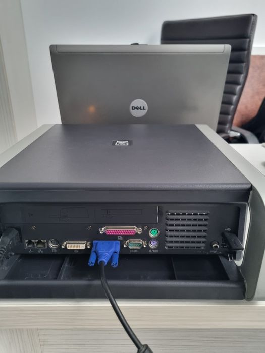 Laptop Dell Dell Latitude D820  Docking Station