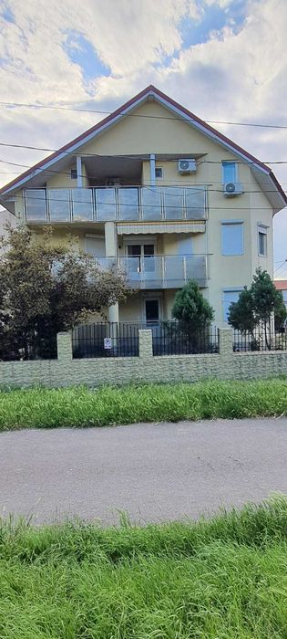 Vand/schimb vila Costinesti