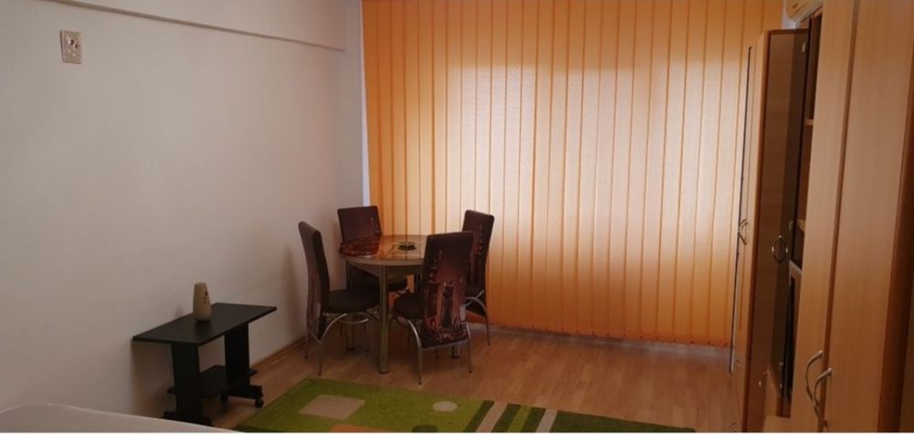 Închiriez garsoniera confort 1 metrou Pta Sudului