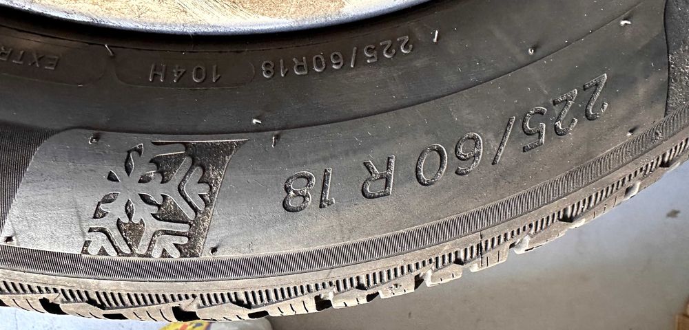 Set 4 Anvelope M+S 225/60 R18 Michelin Pilot Alpin 5 ZP Suv