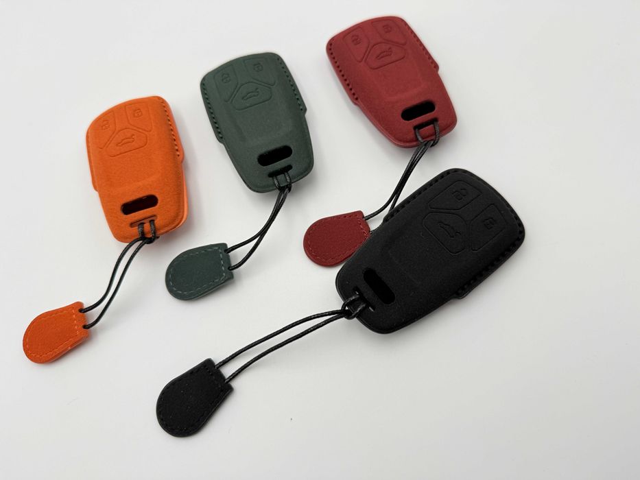 Huse Premium Alcantara Ecologică Cheie Audi A4,A5,A6,A7,A8,Q5,Q7,Q8