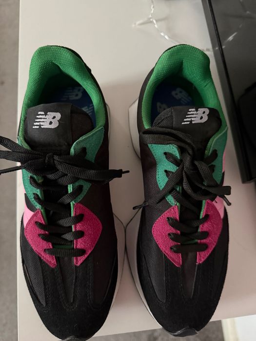 New Balance 327 сникърси