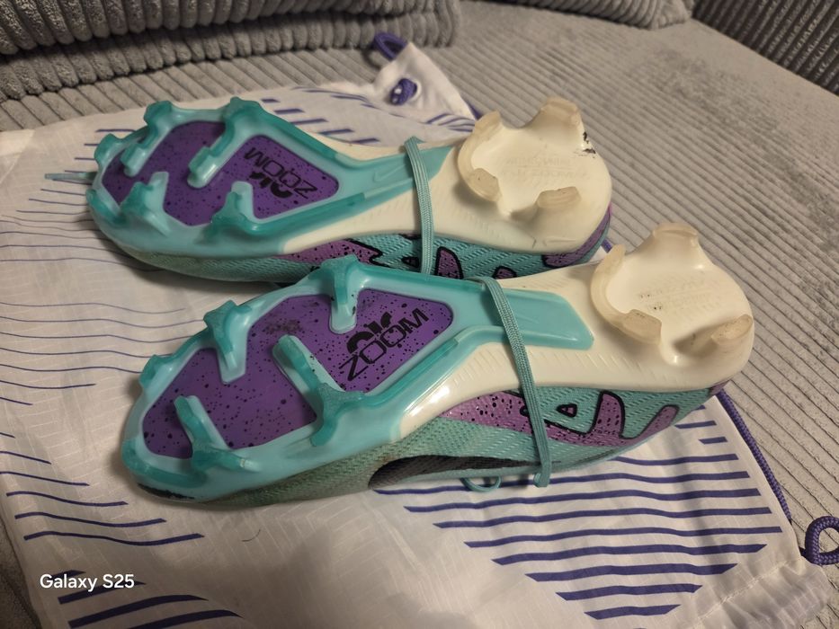 Ghete Nike Mercurial