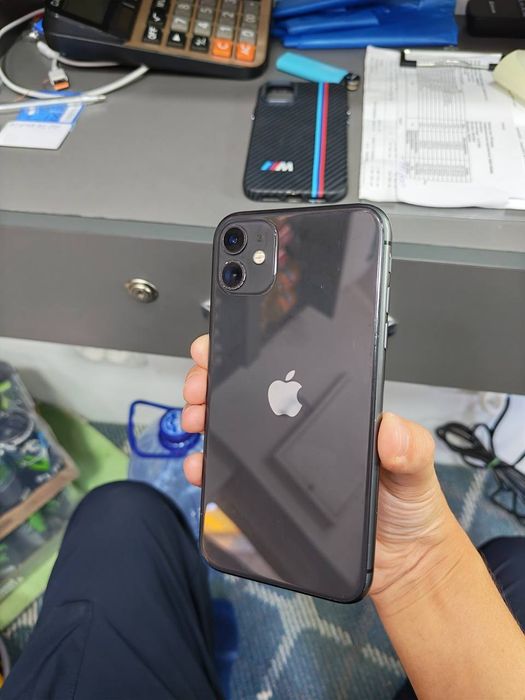 IPhone 11 128 talik