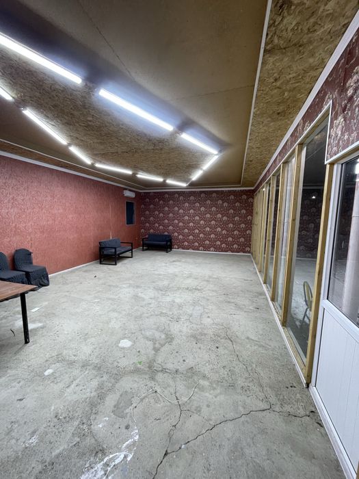 продам комерческий недвижимость