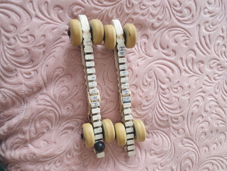 Чехол с калёсиками на коньки