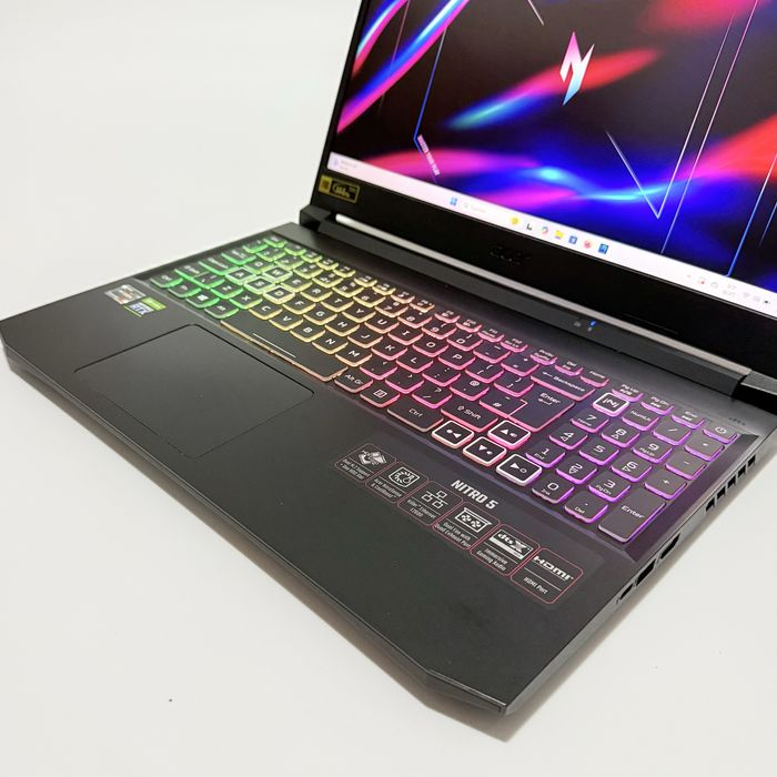 Acer Nitro 5/144Hz 15.6”/RTX 3080 8GB/Ryzen 9 5900HX/32GB/1TB NVMe/RGB