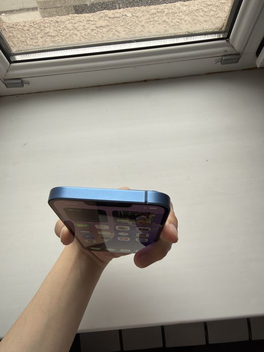 Iphone 13 256 гб срочно сотилади