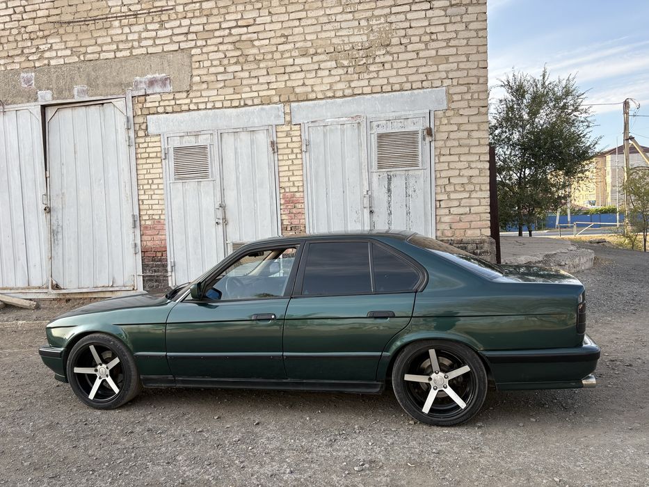 Продается BMW E34 525