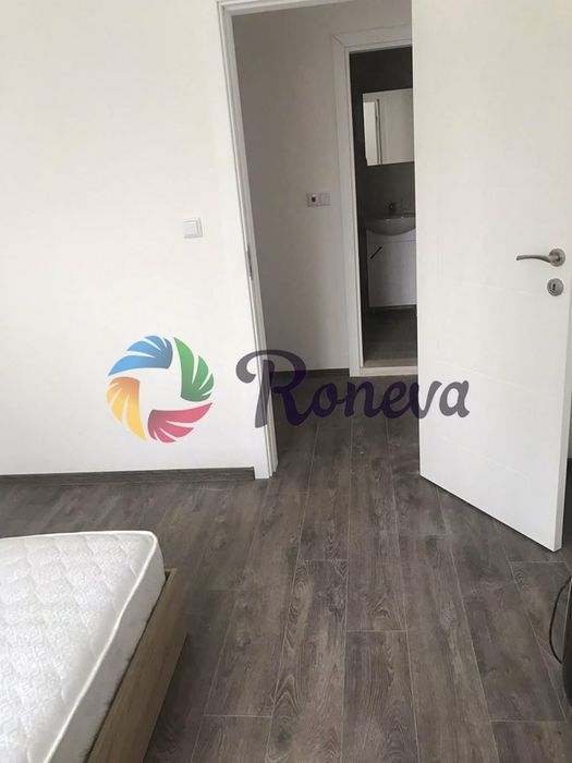 Дава се под наем Двустаен апартамент в Варна, Център - 55 кв.м за 500 € - Снимка #2