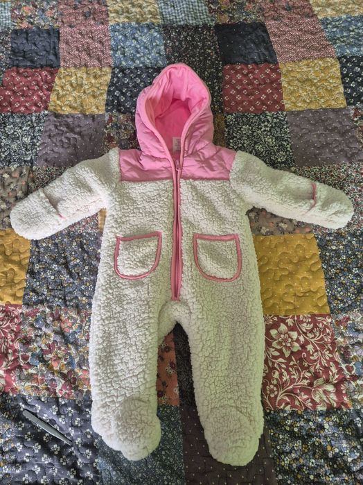 Combinezon fetite nou marimea 68