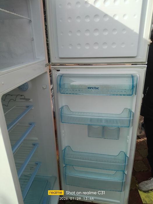 Vând frigider arctic în stare perfecta
