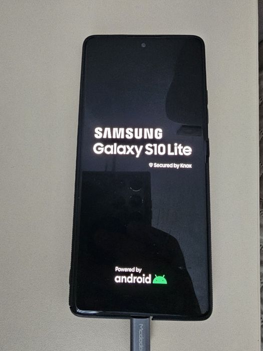 Samsung S10 Lite